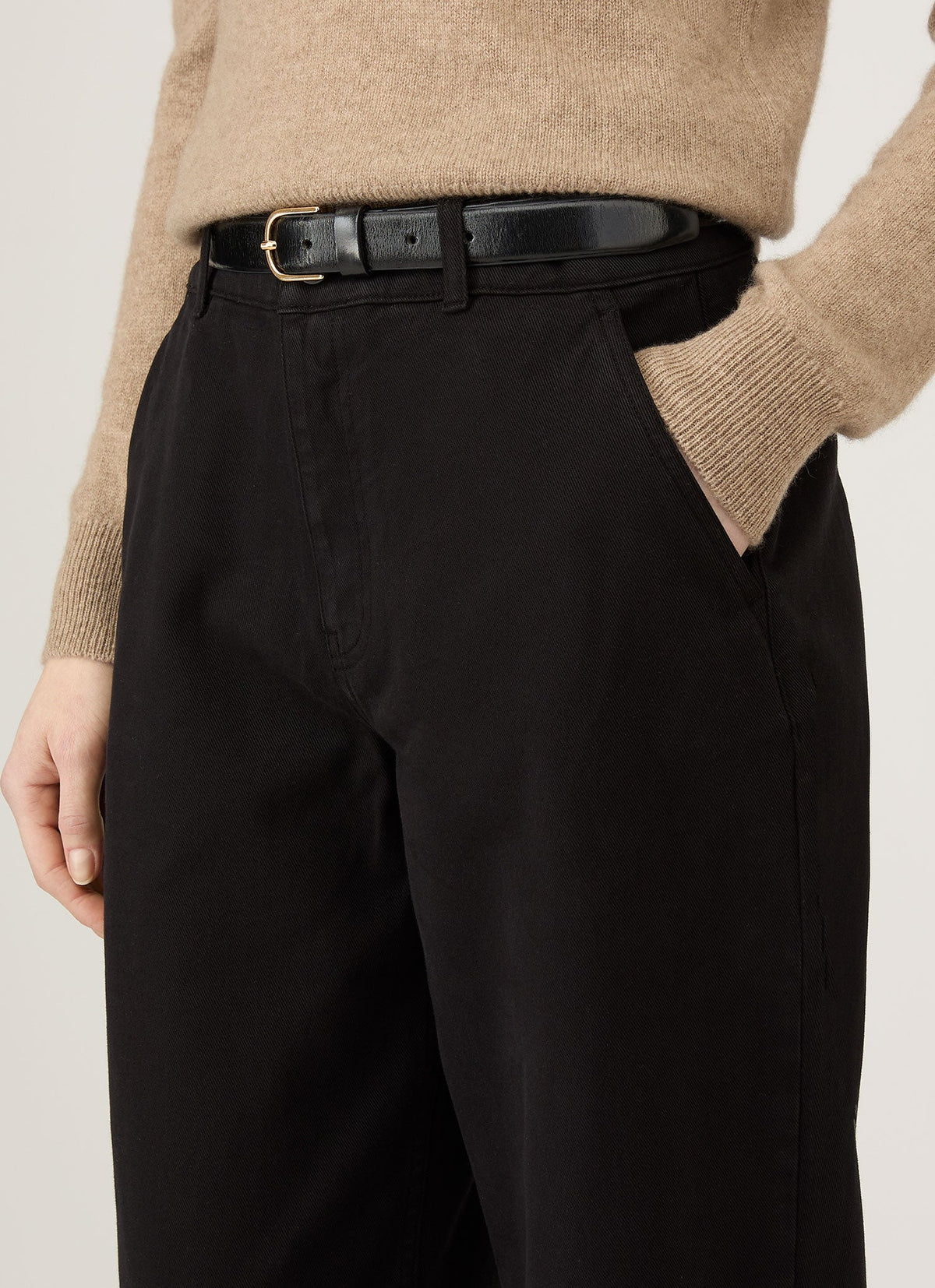 Womens Cotton Drill Tapered Trouser In Black