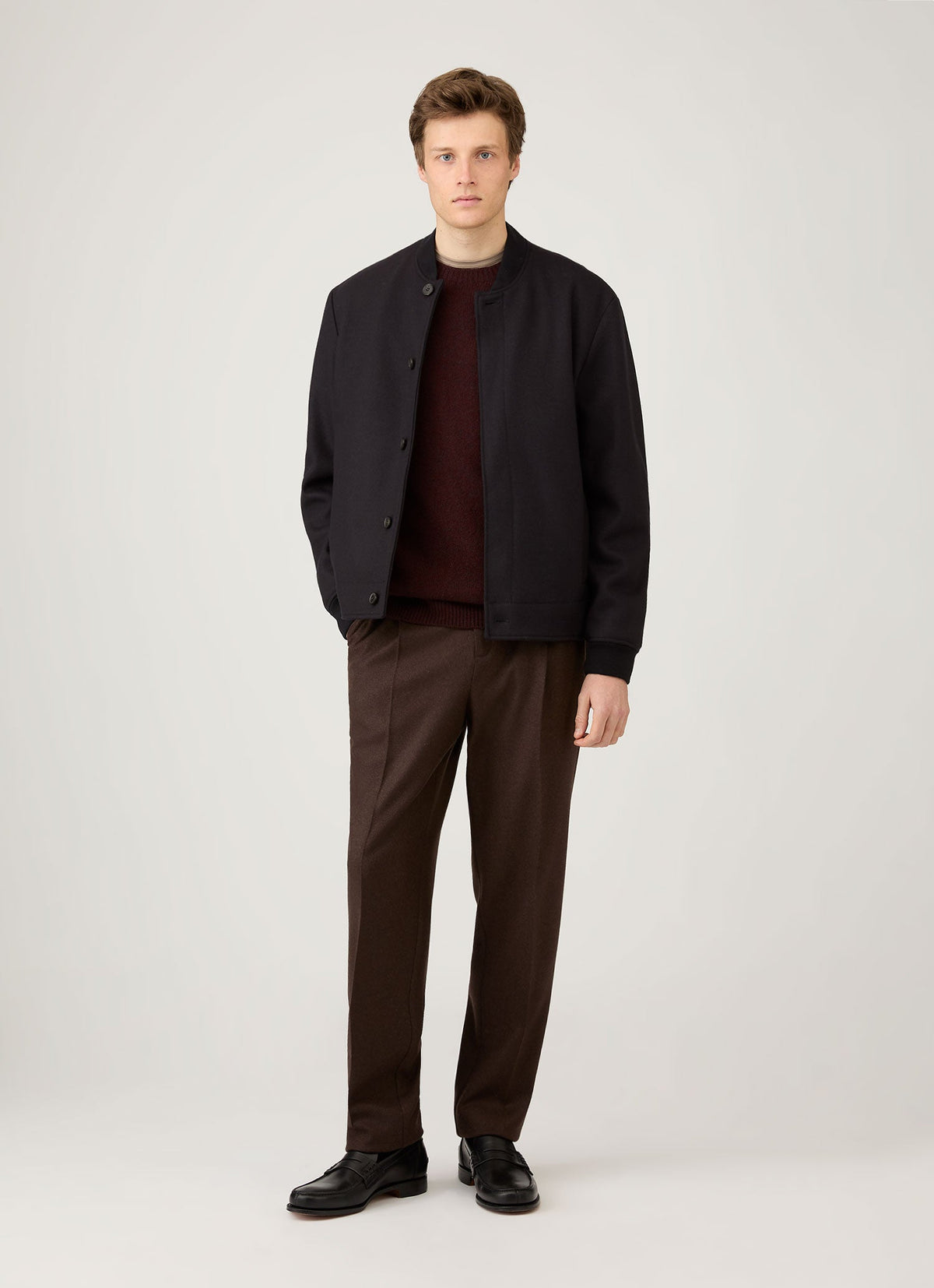 Mens Lambswool Crew Neck Jumper In Bakelite Twist Mjum8066 Rdeo