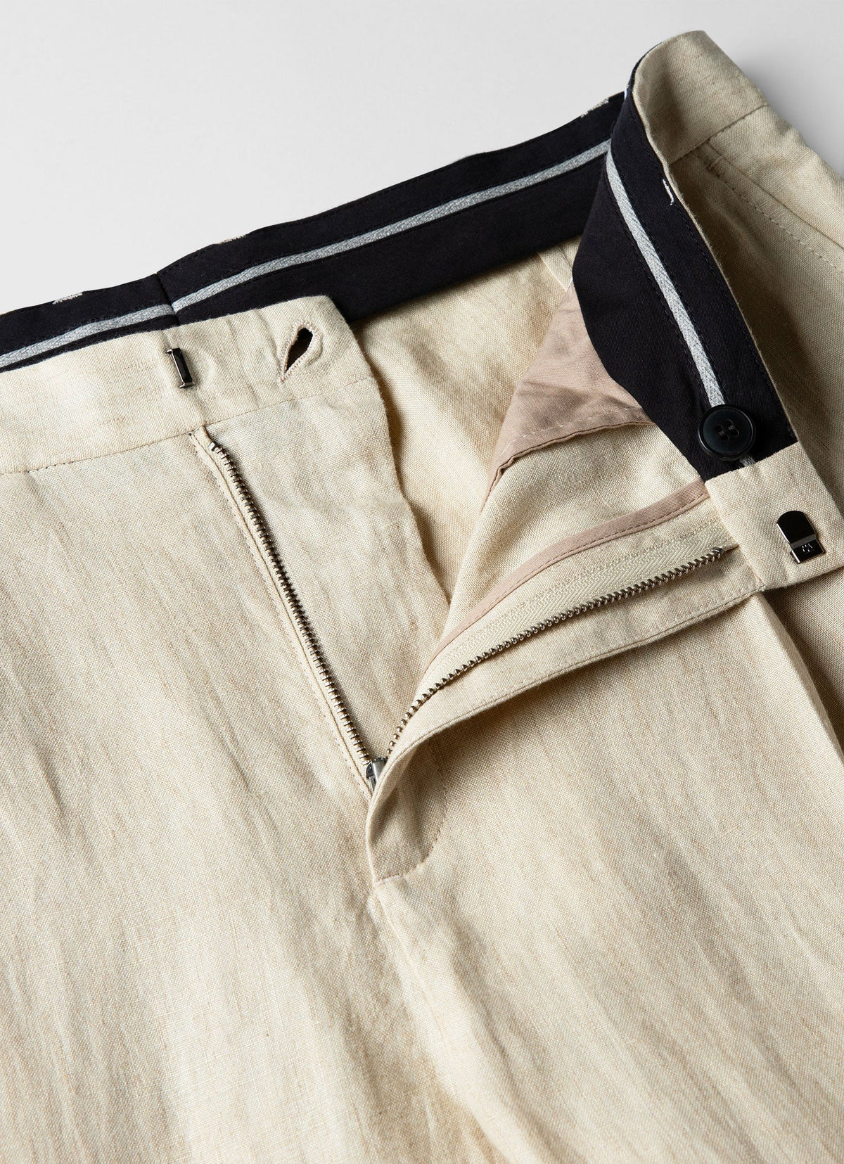 Mens Pleated Linen Trouser In Light Sand Mtrs3049 Brdv