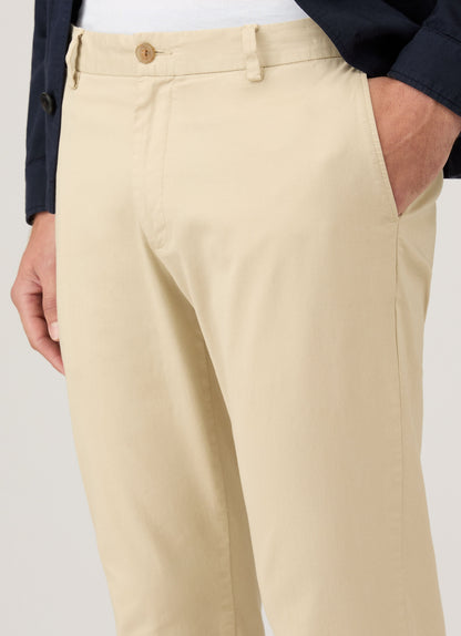 Mens Slim Chino In Light Stone Mtrs3102 Whbs