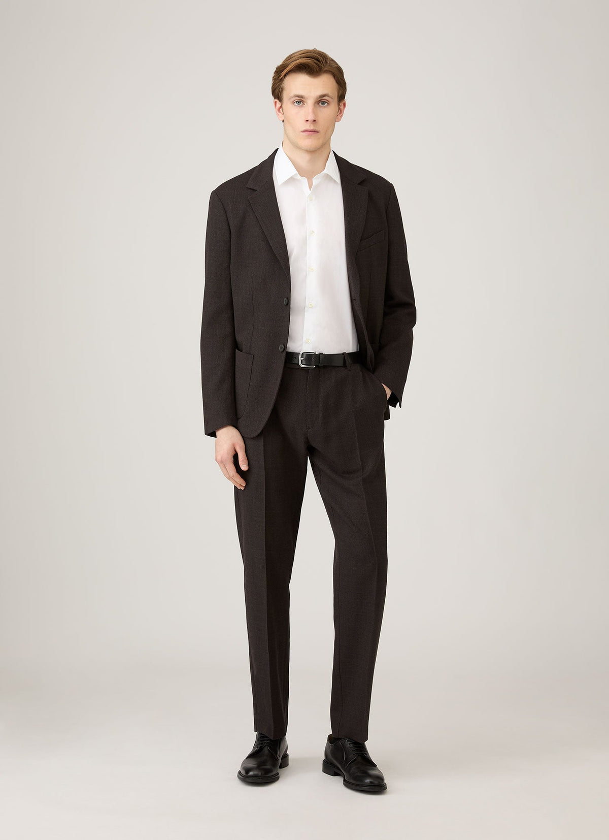 Mens Textured Wool Trouser In Truffle Mtrs3116 Brgd