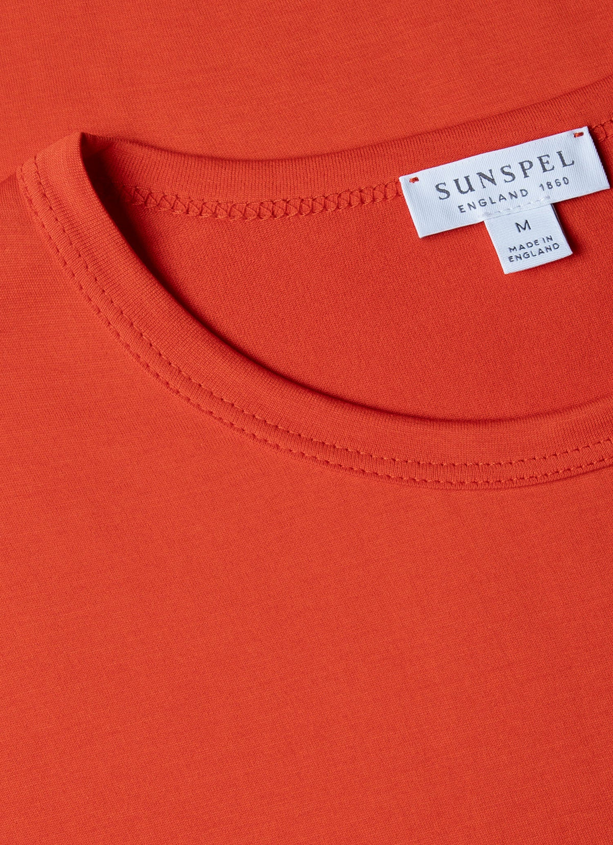 Mens Classic Tshirt In Magma Mtsh0001 Rdee