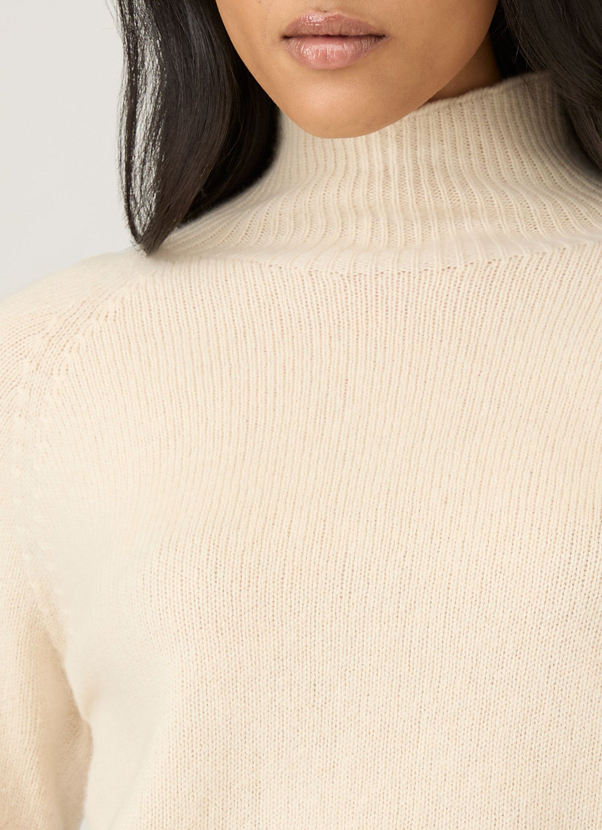 Womens Lambswool Funnel Neck Jumper In Ecru